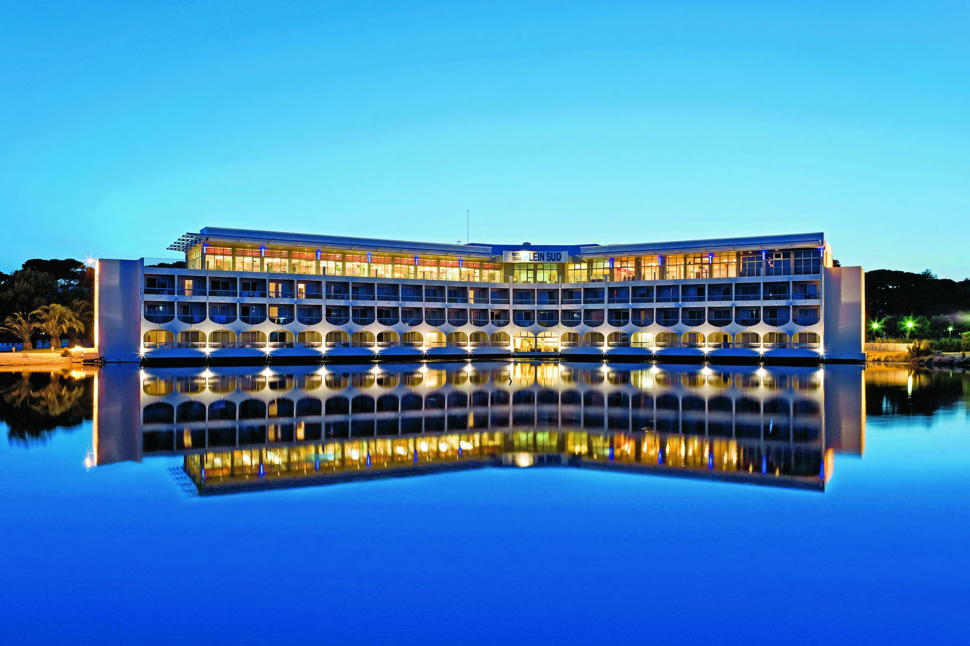 Hotel Club Le Plein Sud Vacances Bleues Йер Экстерьер фото